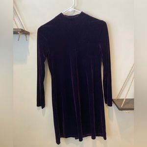 S purple velvet dress
